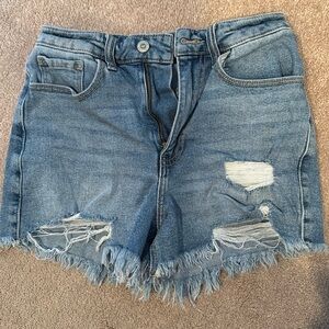 Hollister ultra high-rise mom shorts 3”, size 24